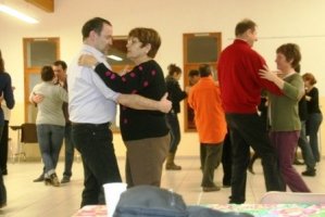 Photo de Tango en village au Sambuc.