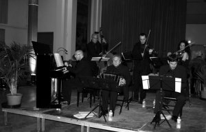 Photo de milonga et concert, salle des fêtes d'Arles, avril 2011.